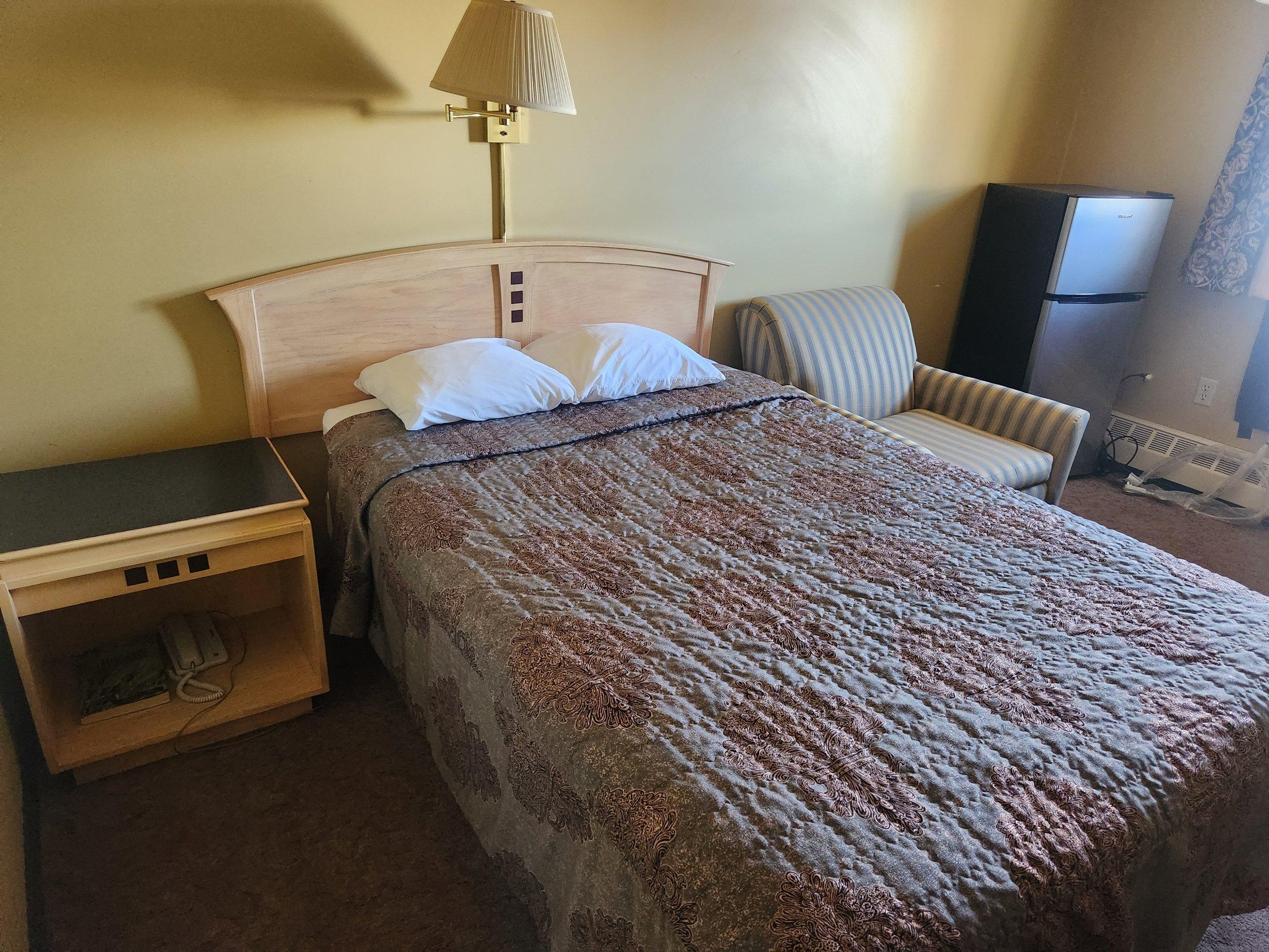 Hardisty Motel 外观 照片